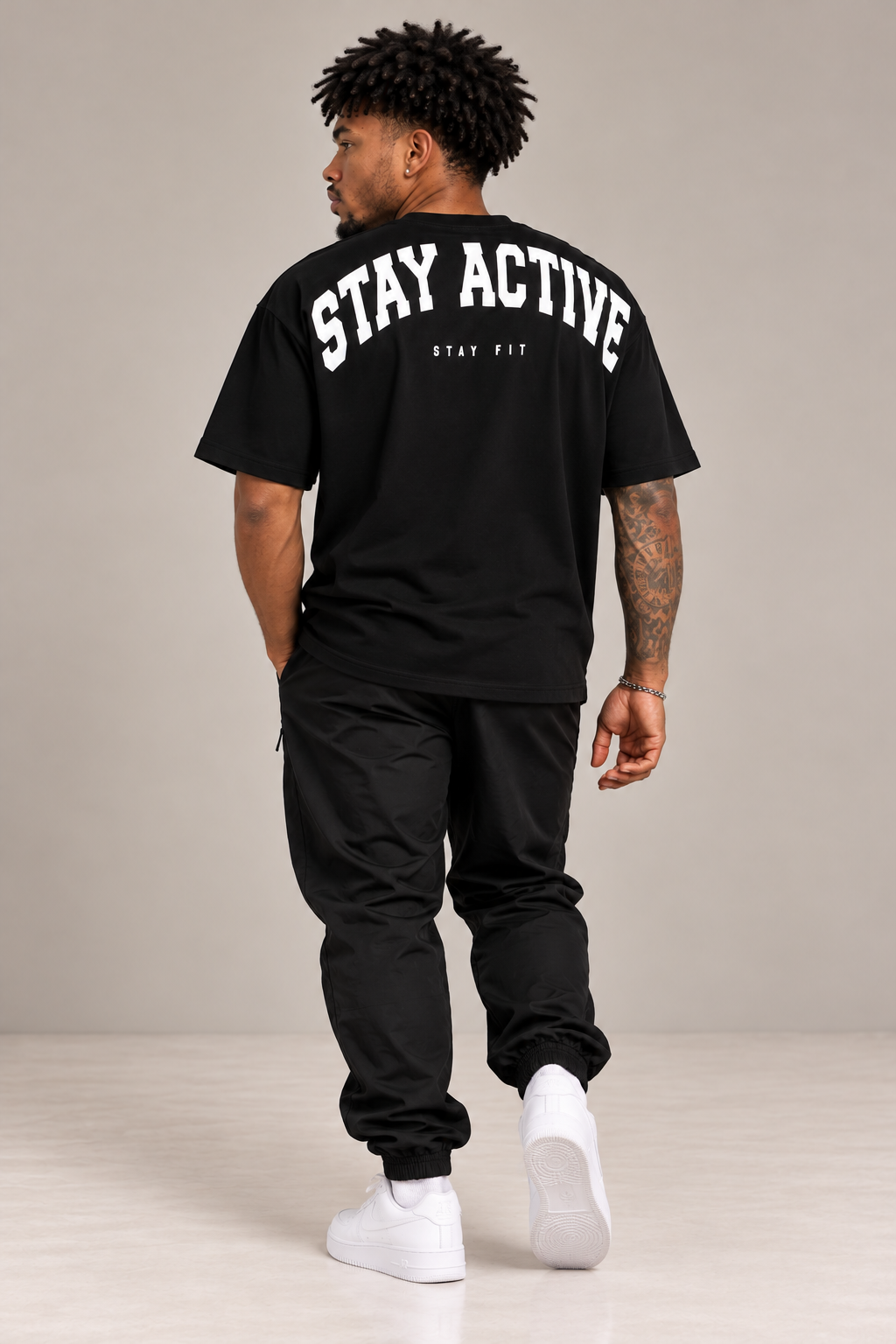 STEEFIT Oversized T-shirt in de kleur Zwart